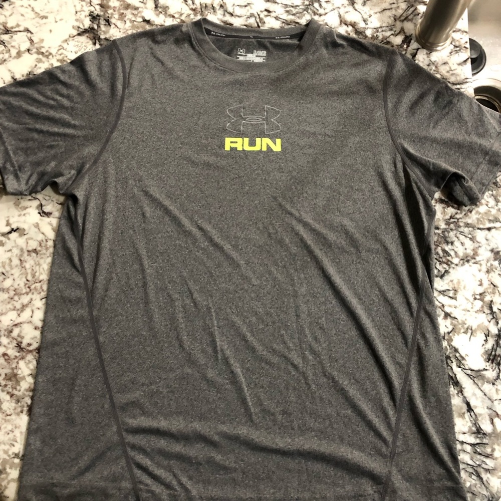 Under Armor Running shirt XL